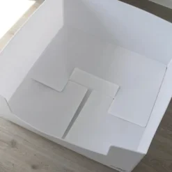 Ollipet fødekasse Recyclable | 80X80 cm.